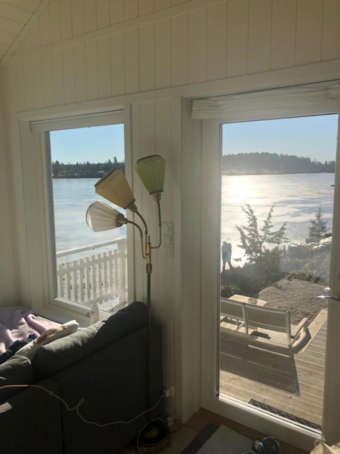 Lyseren Waterfront Cabin Omberg Exterior foto